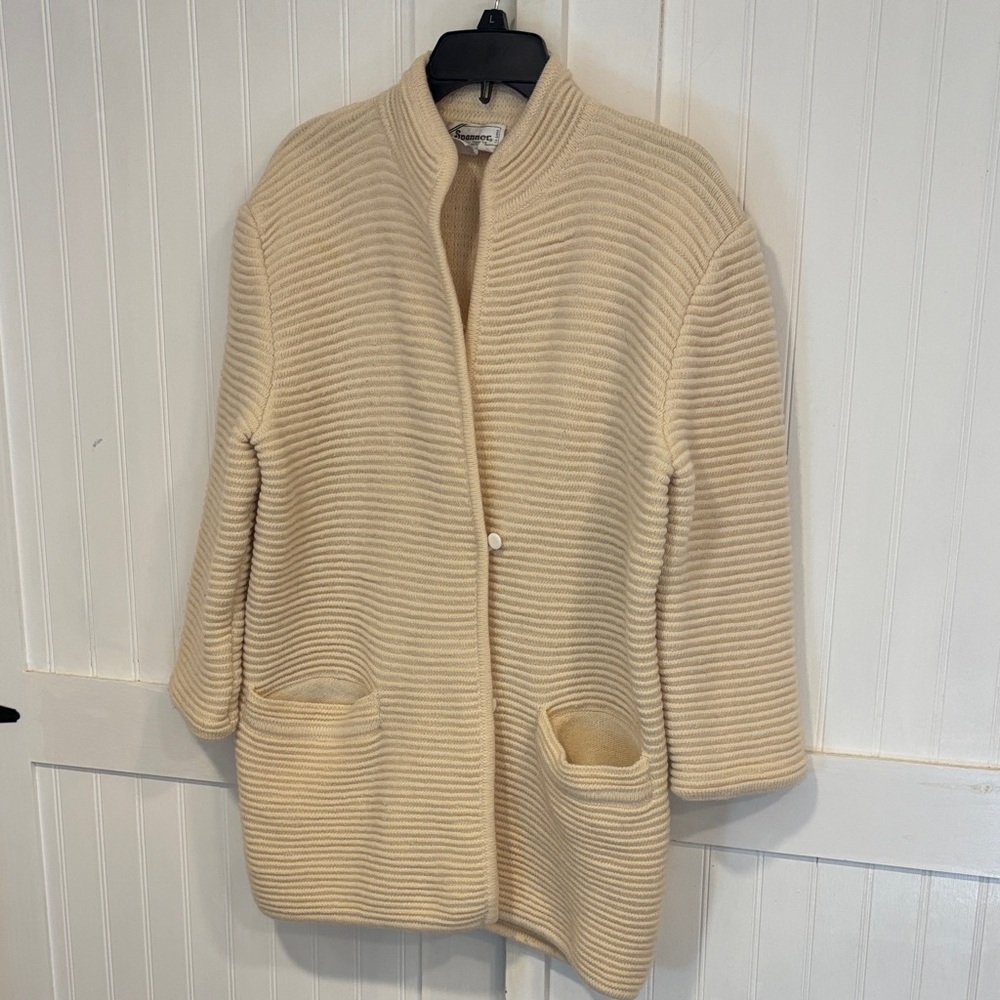 Spanner: Beautiful Cream Ribbed, 2 button front, 100% wool cardigan size M